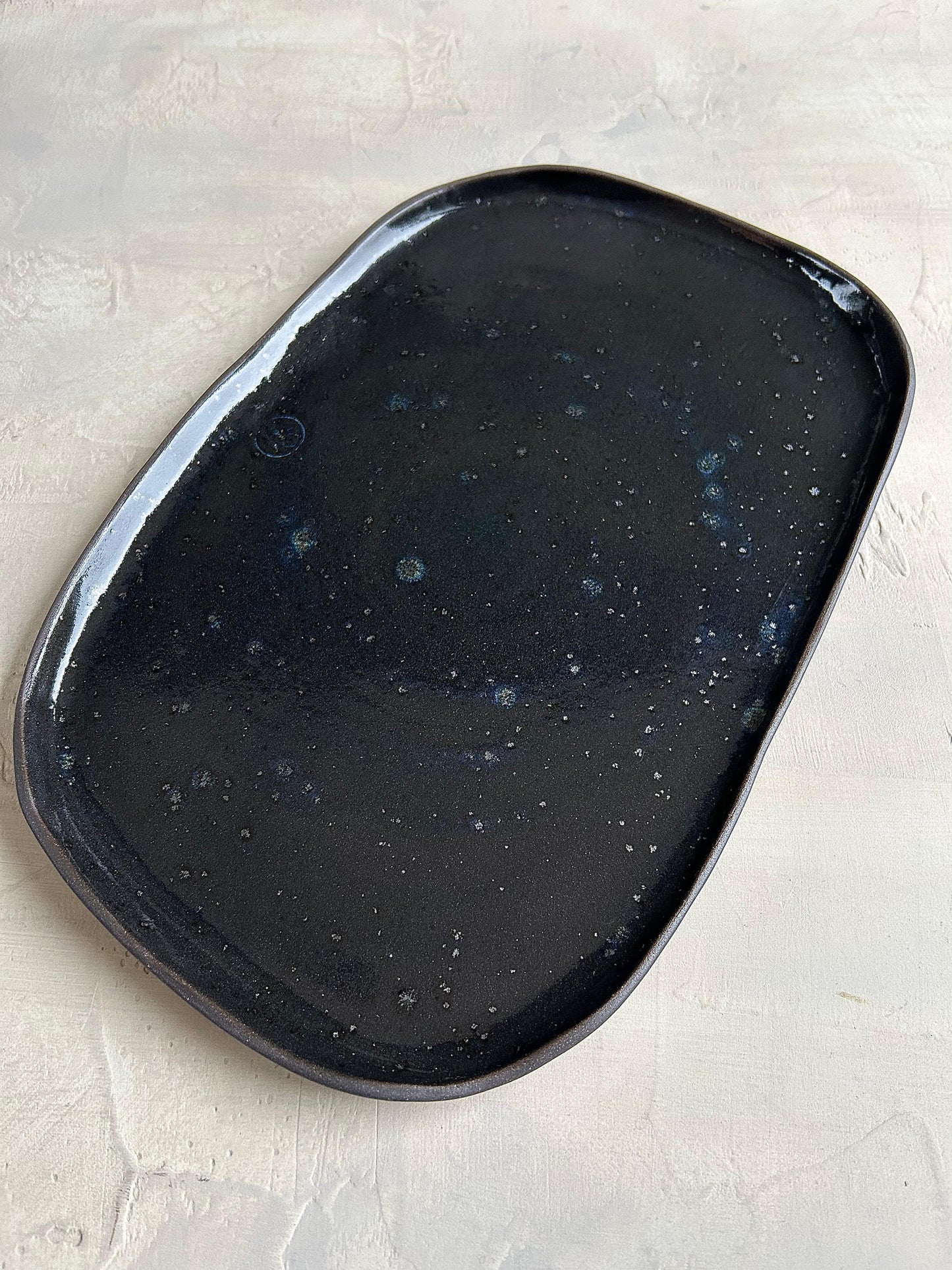 Darkly Rectangular Maxi Serving Plate