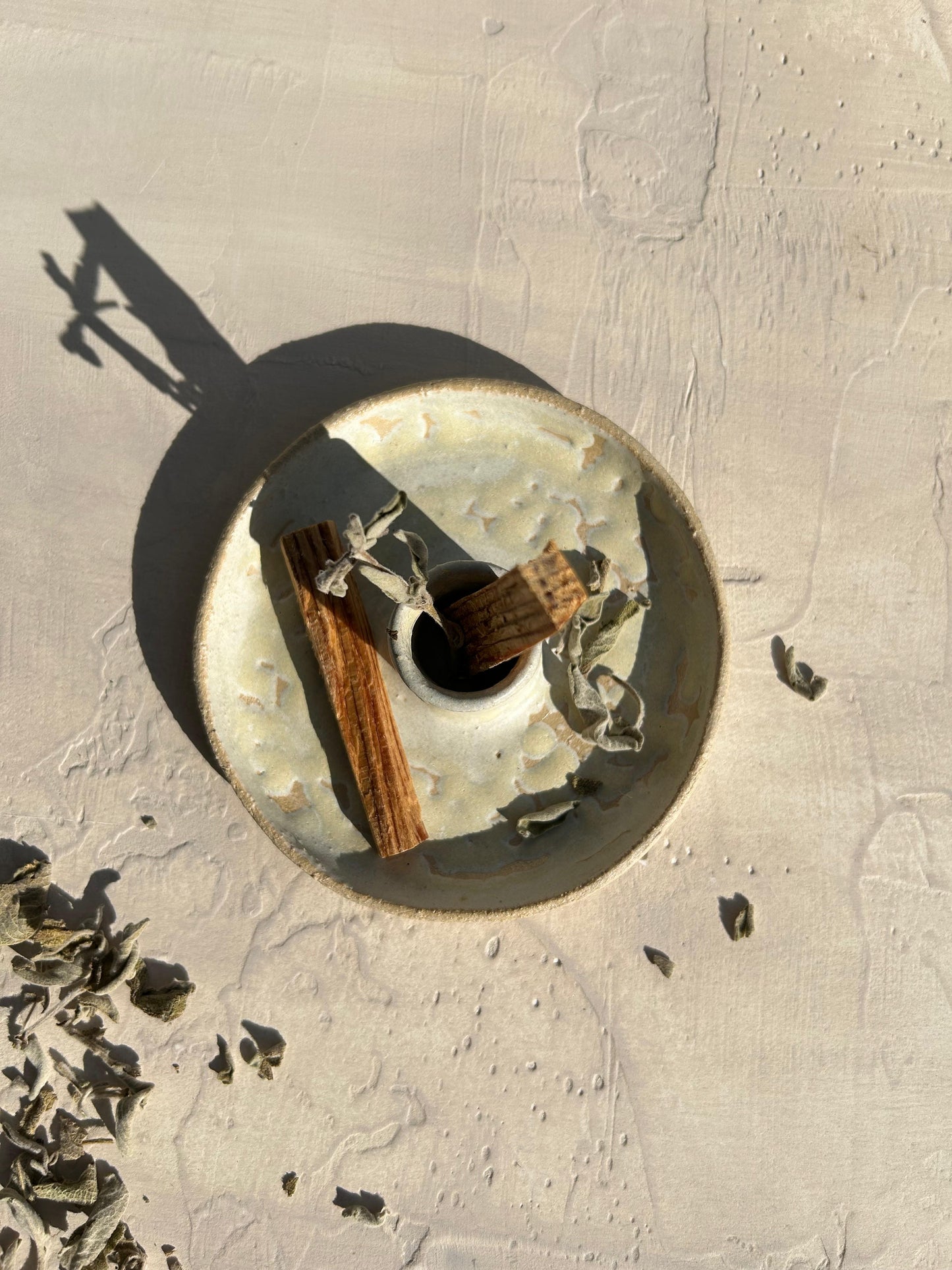 Creamy Palo Santo Incense Burner