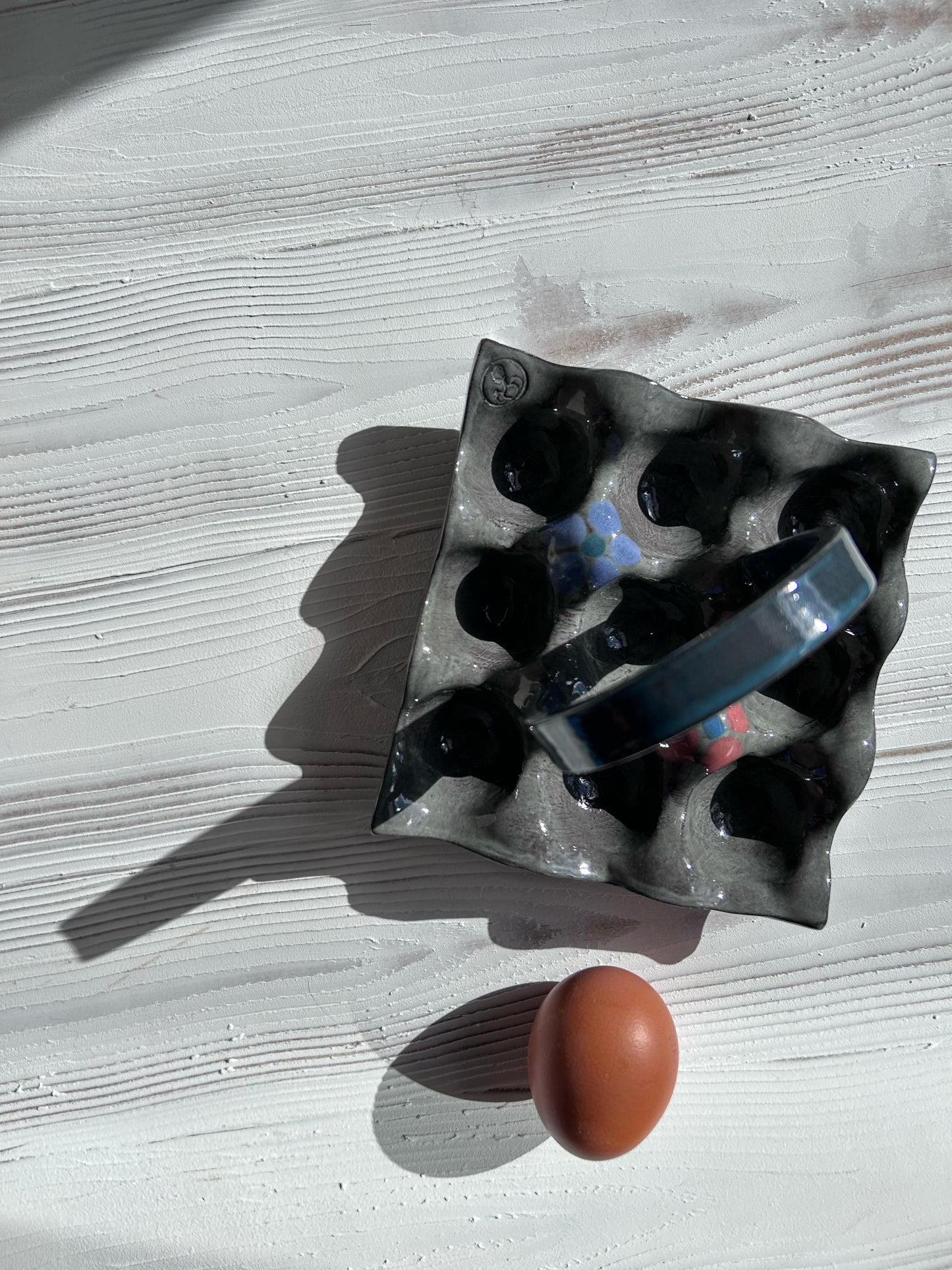 Flowery 9-Piece Egg Cup